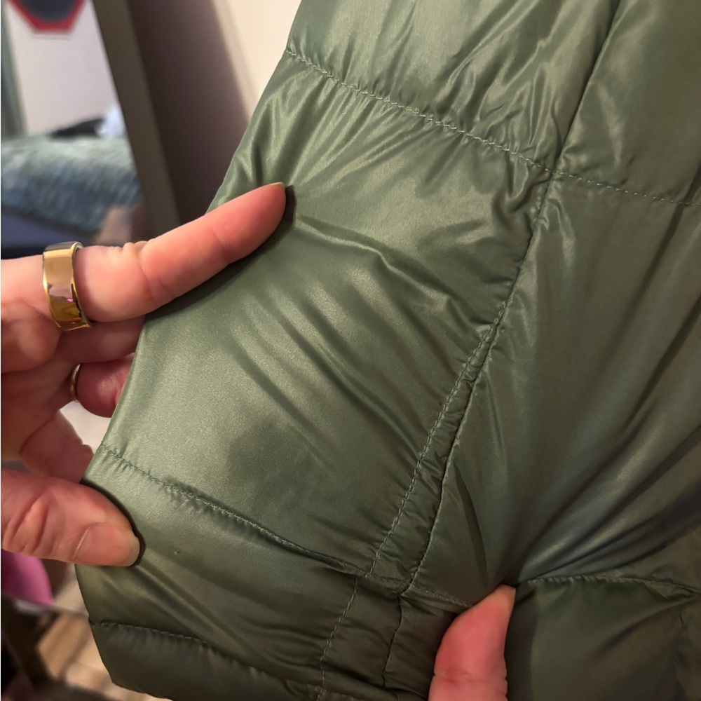 The North Face | Acropolis Down Parka Laurel Wreath Green - Picture 8 of 16